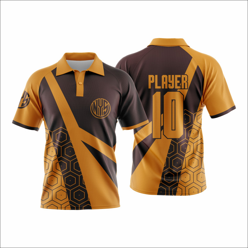 Polo Raglán Marrón y Amarillo Dorado con Diseño Hexagonal de Panal y Líneas Angulares