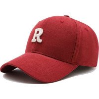 Casquette Sport Rouge avec Lettre Brodée